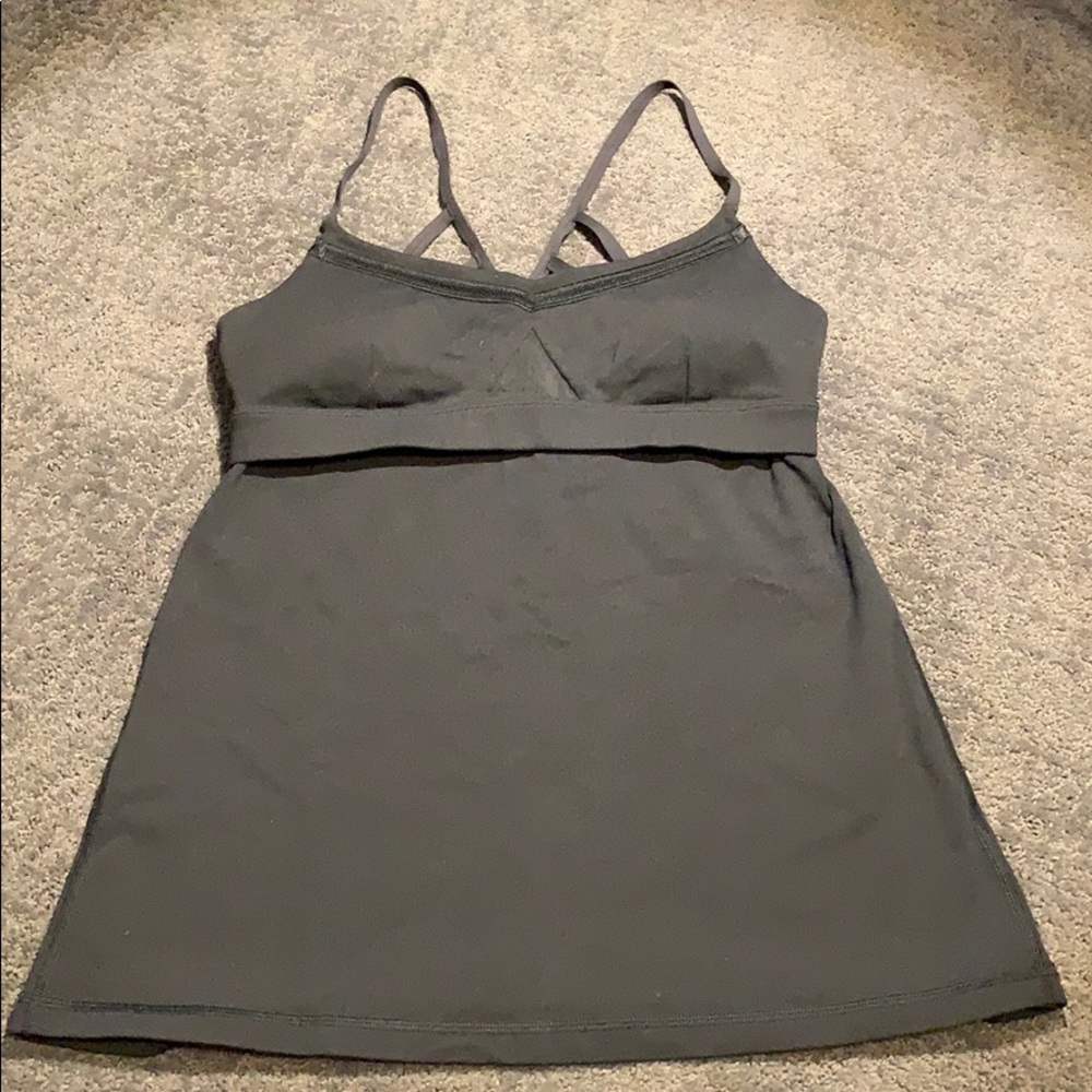 Lululemon Size 8 Black Strappy Mesh Tank